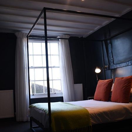Whitehouse Rye Bed and Breakfast Buitenkant foto The bedroom at The Old House